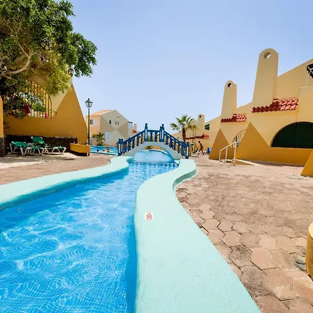 Two Bedrooms In Appartement